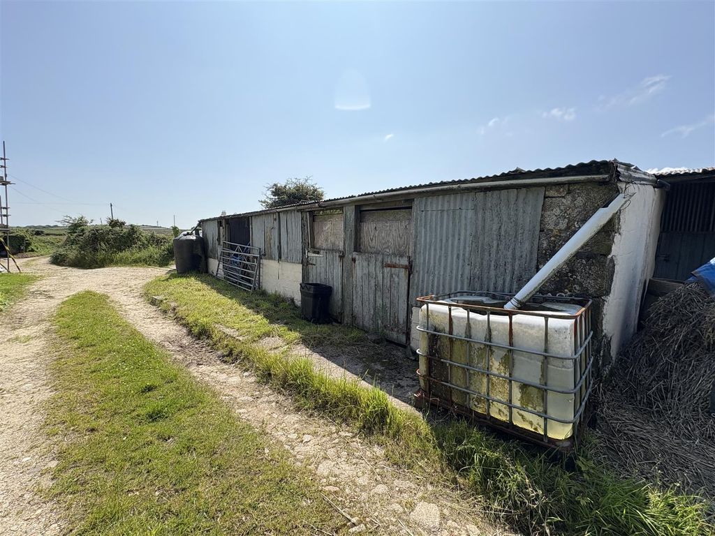 Property photo 1 of 29