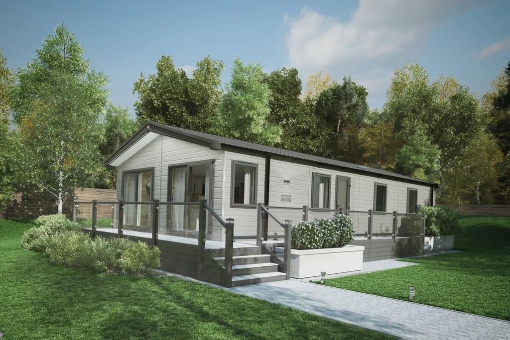 Property photo 1 of 6 Edmonton-Lodge-Exterior.Jpg