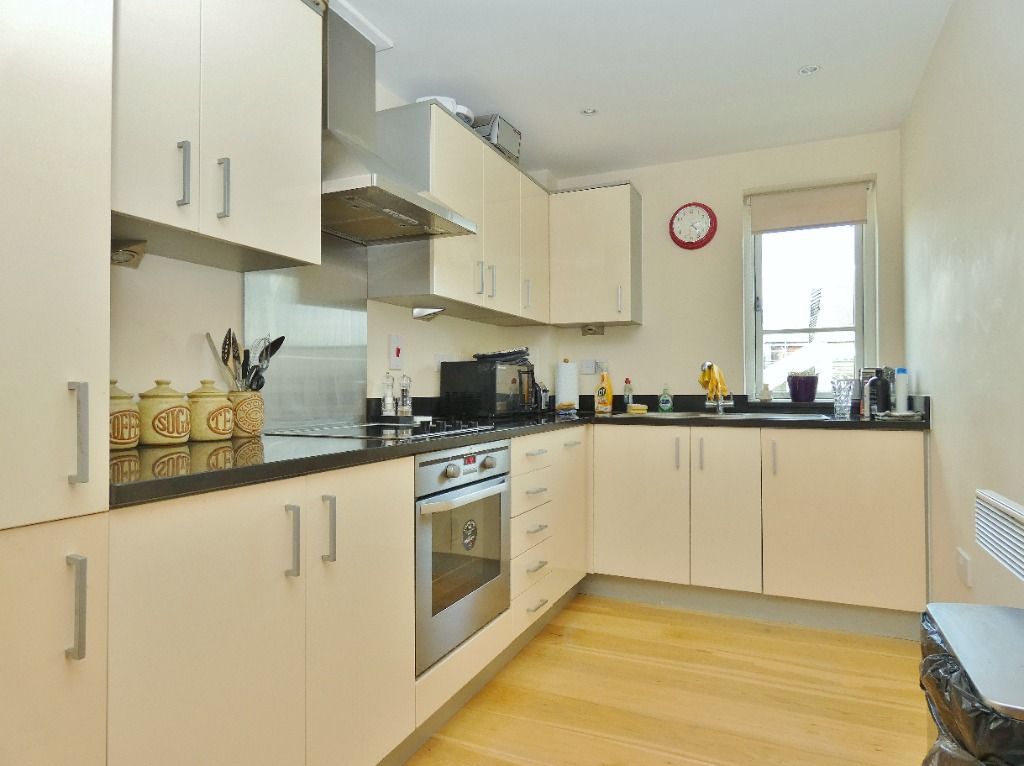 Property photo 2 of 12