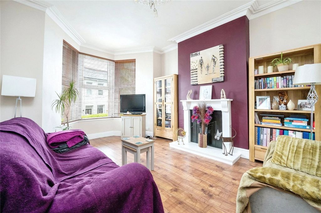 Property photo 2 of 11 Picture No. 10
