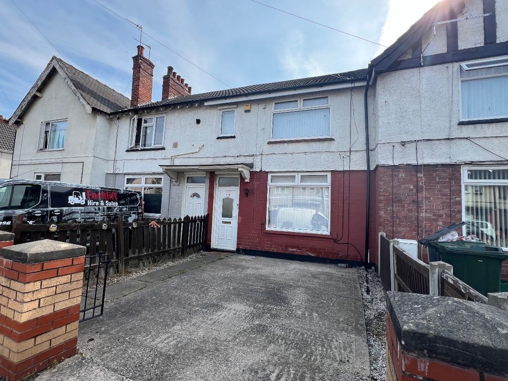 Property photo 2 of 12