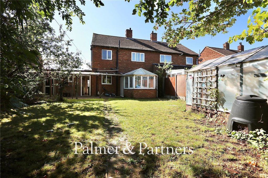 Property photo 2 of 23 Picture No. 21