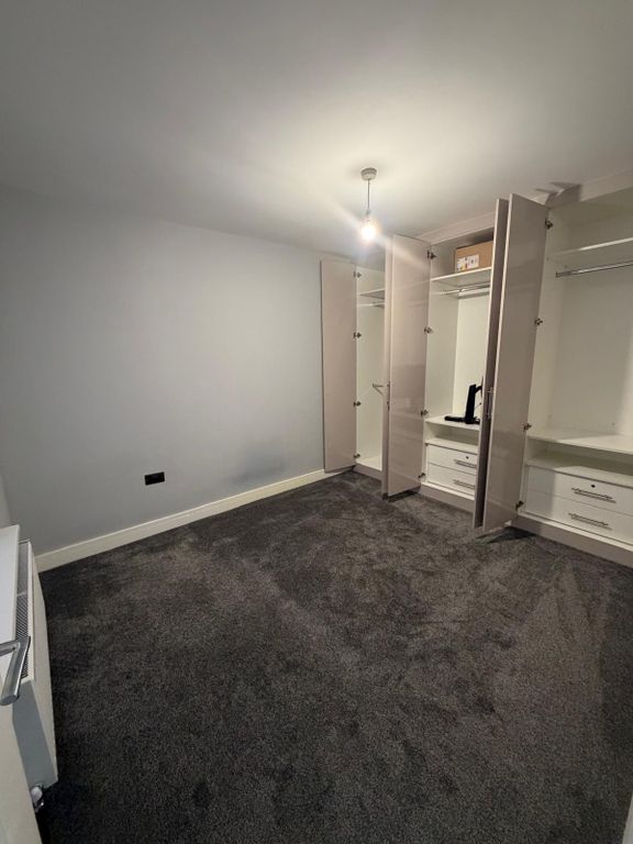 Property photo 3 of 12 Gallery