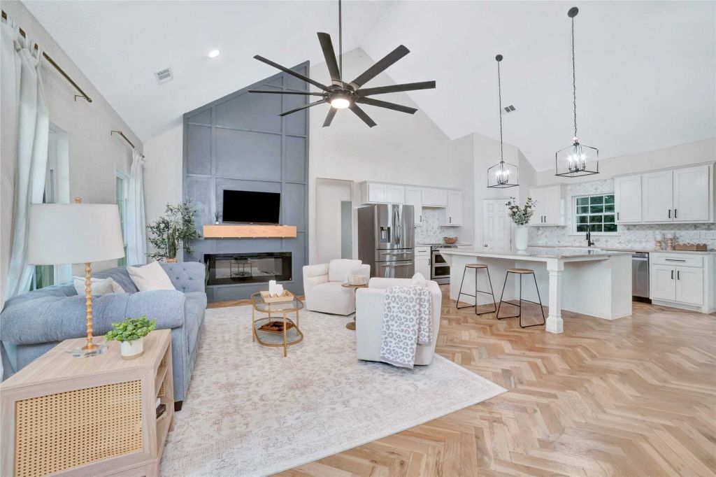 Property photo 3 of 23 <Alttext/>