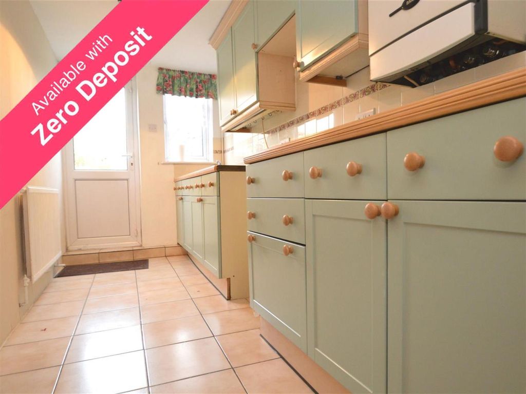 Property photo 1 of 6 Kitchen