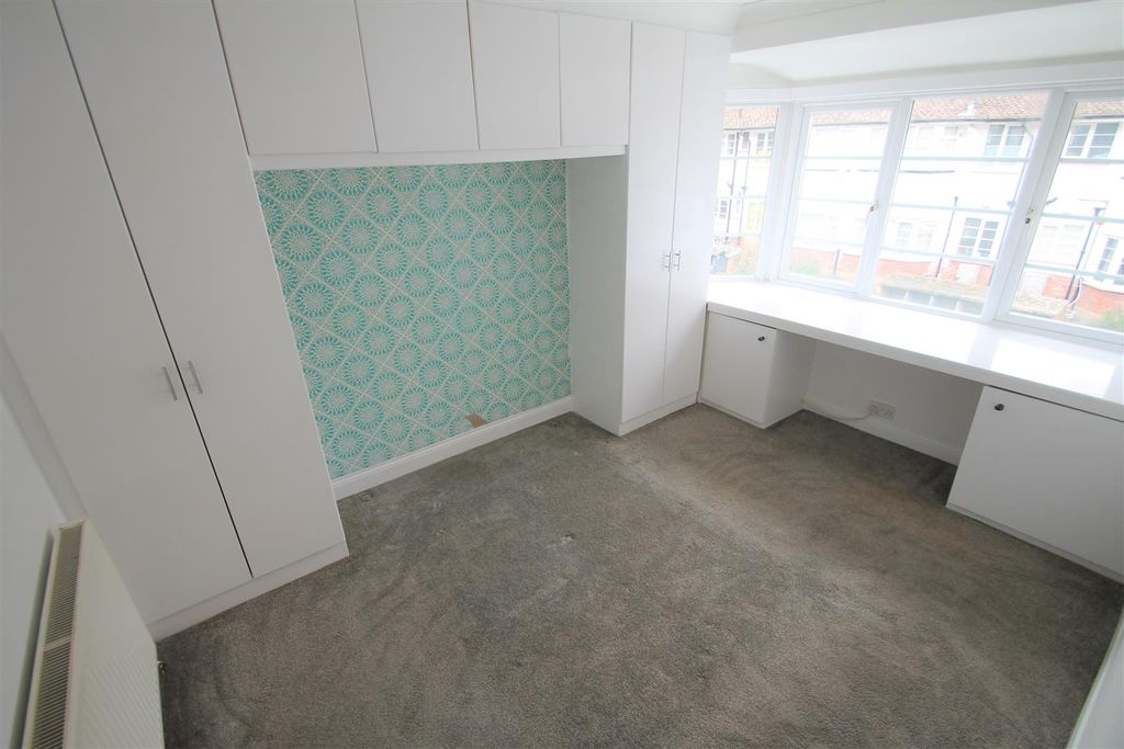 Property photo 3 of 6 11Dorb2.Jpg