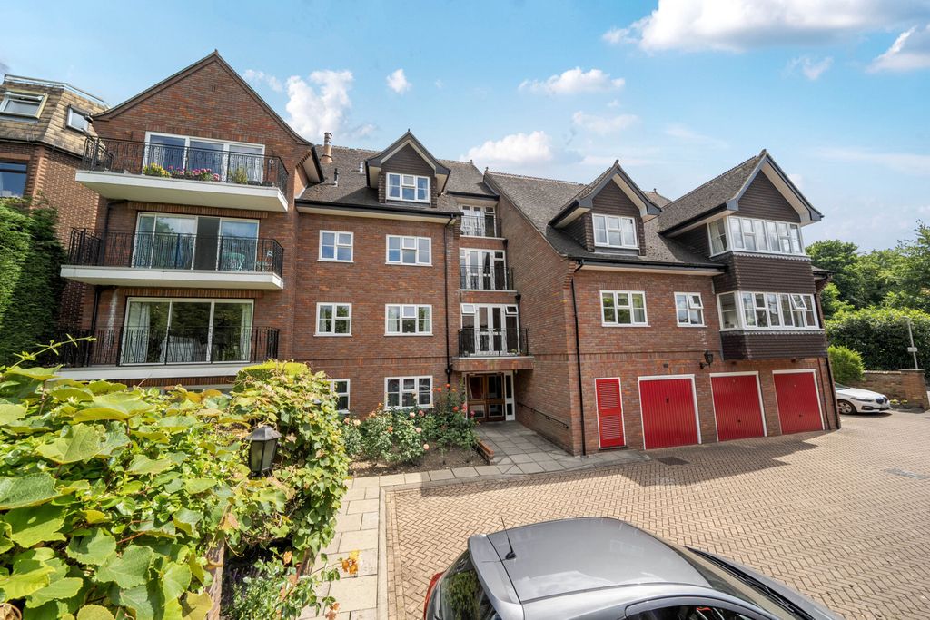 Property photo 1 of 22 1301564-3-683d828...