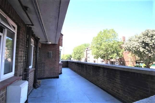 Property photo 1 of 8 Nelsons Are Proud To Present This Spacious Three Double Bedroom Flat, Offering Generous Living Accommodation Throughout.