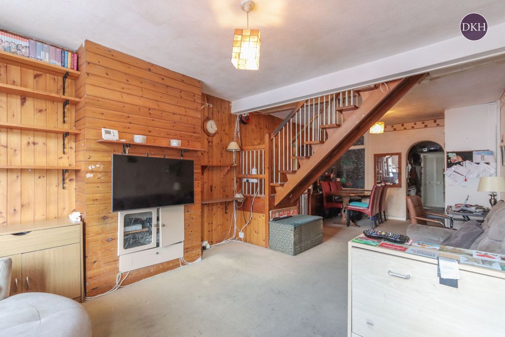 Property photo 2 of 11 Picture No. 08