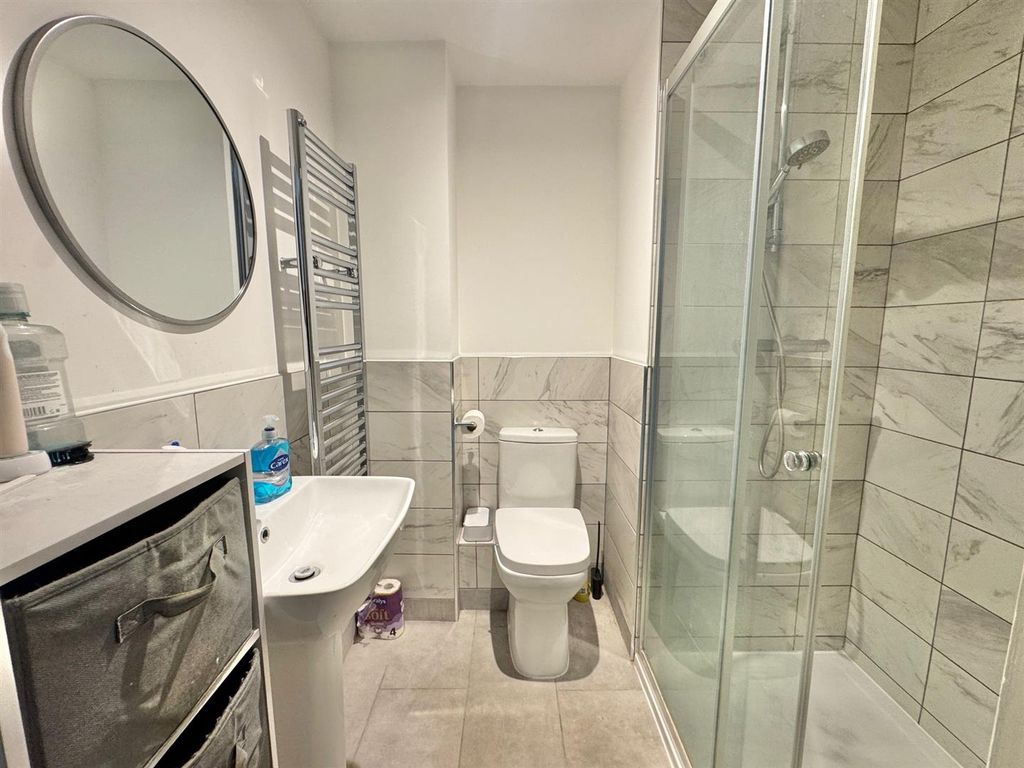 Property photo 3 of 7 5.Jpg