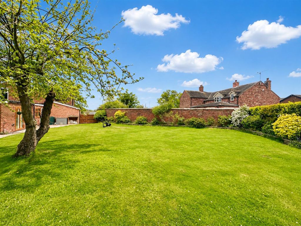 Property photo 2 of 39 10.Png