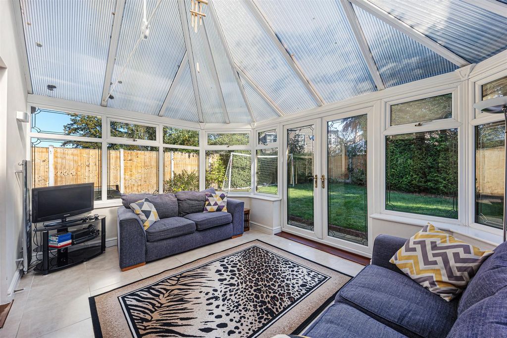 Property photo 3 of 46 Image 3