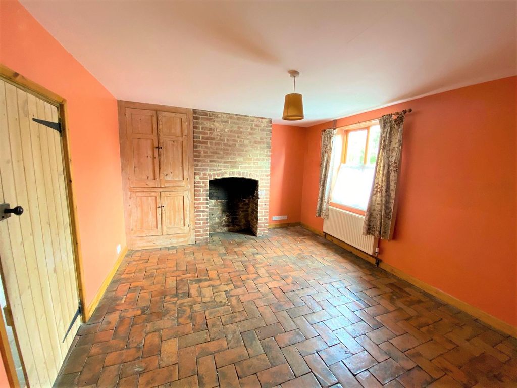 Property photo 2 of 11 Image