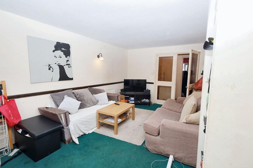 Property photo 3 of 21