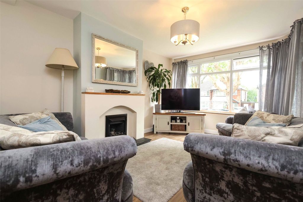 Property photo 3 of 31 Picture No. 70