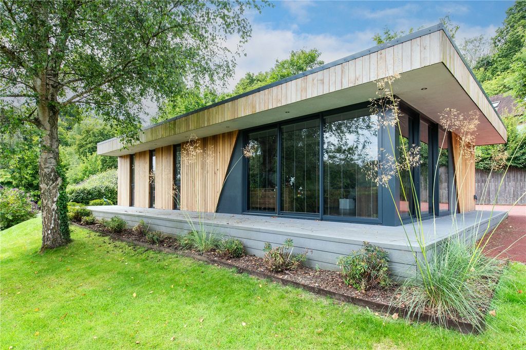 Property photo 3 of 18 Annexe