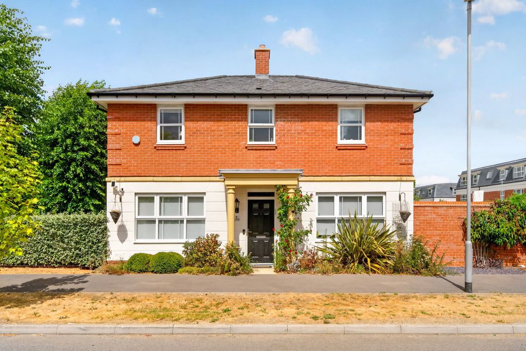 Property photo 1 of 12