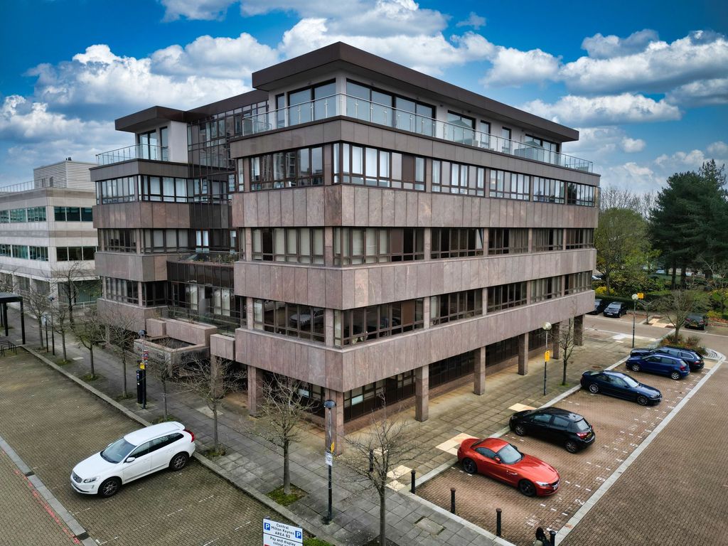 Property photo 1 of 6