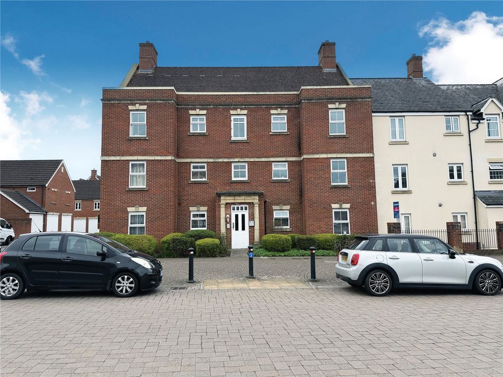 Property photo 1 of 22 Picture No. 03