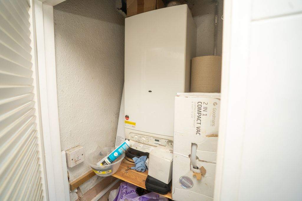 Additional image 20 of 2 bed flat for saleCatherine Street, Chester CH1