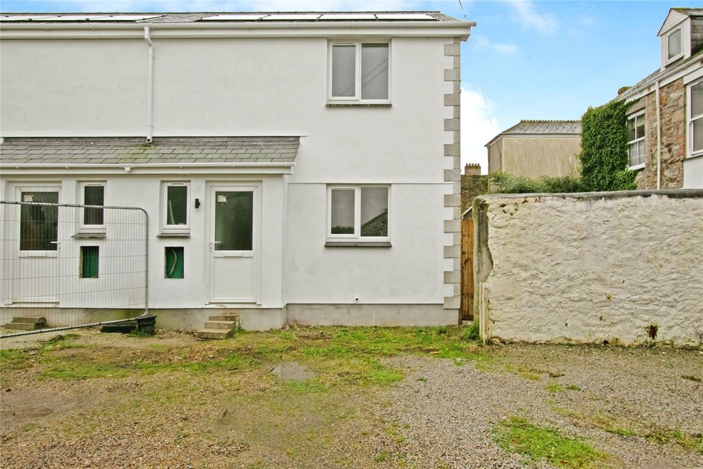 Property photo 1 of 16 Picture No. 04