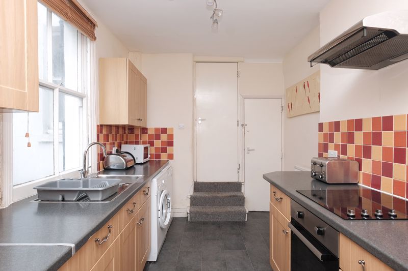 Property photo 2 of 13 Kitchen