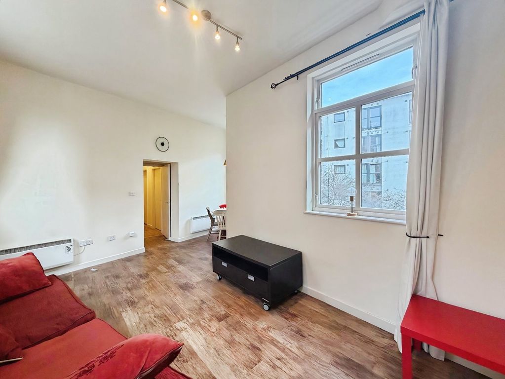 Property photo 3 of 8 Picture No. 23