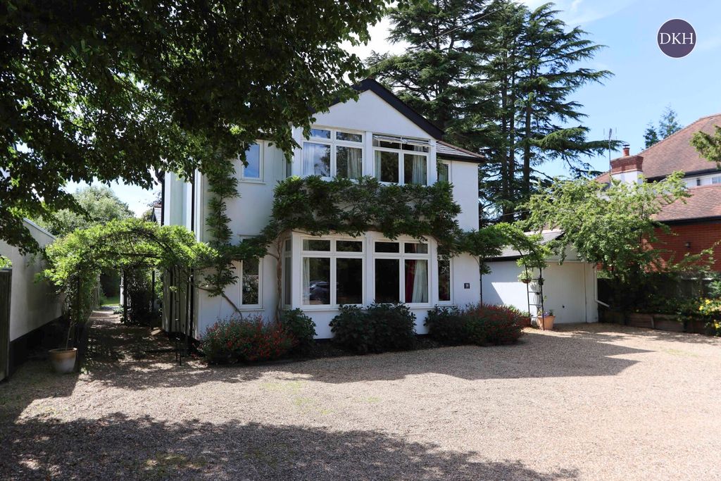 Property photo 1 of 34 Picture No. 26