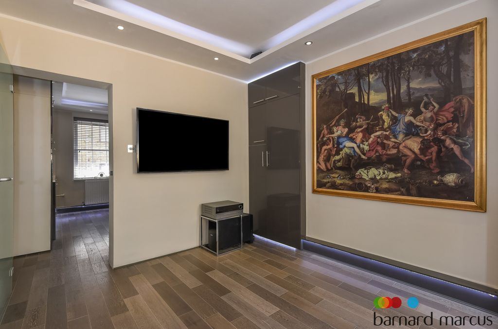 Property photo 2 of 7