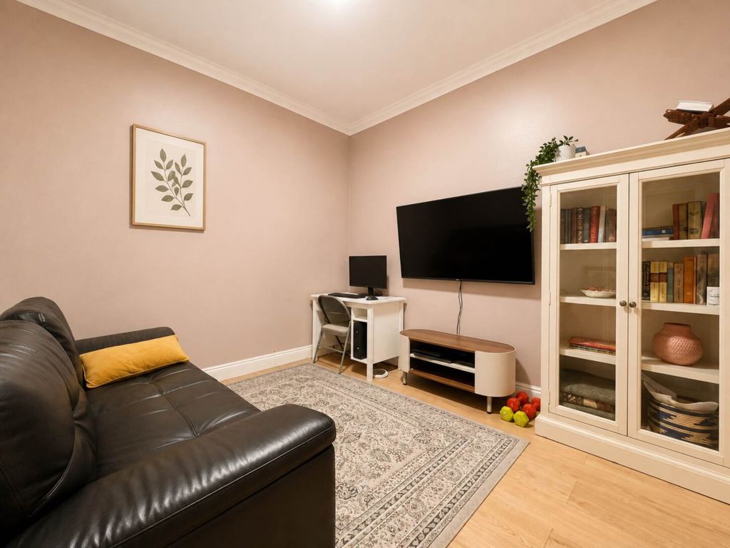 Property photo 3 of 19
