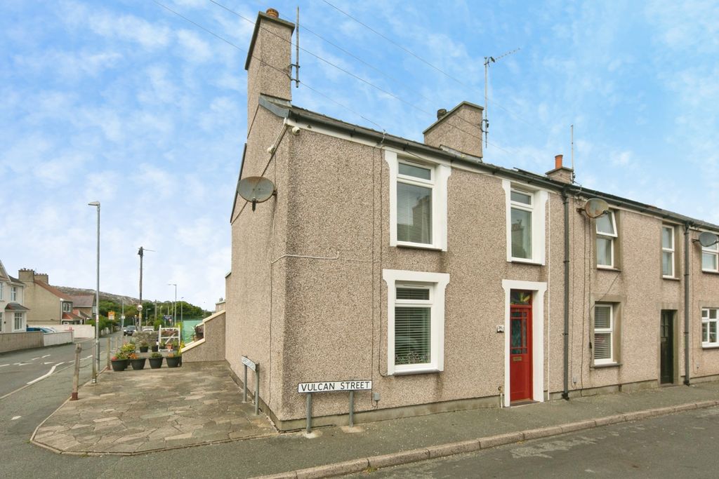 Property photo 1 of 16 Pbox-Img.Jpg
