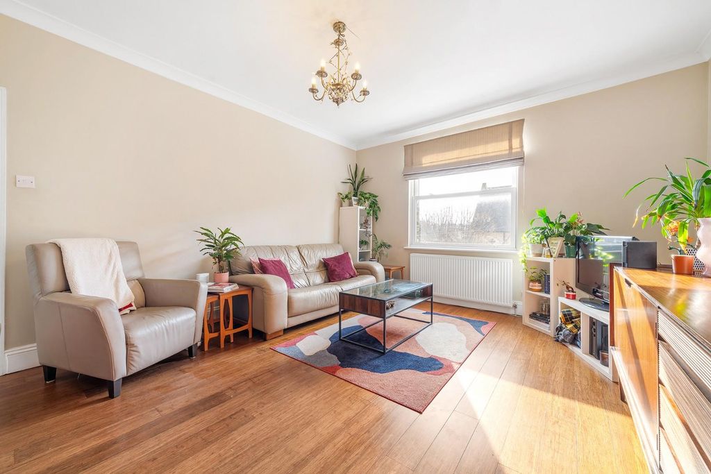 Property photo 2 of 14 Reception (3).Jpg