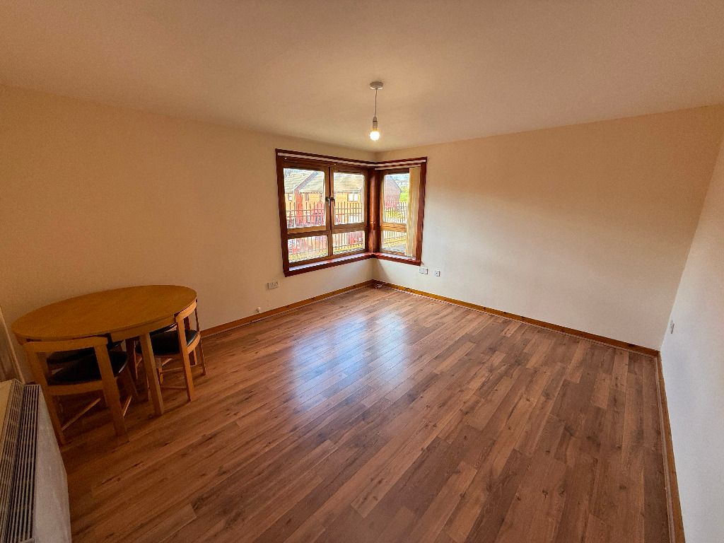 Property photo 2 of 12 Photo 2