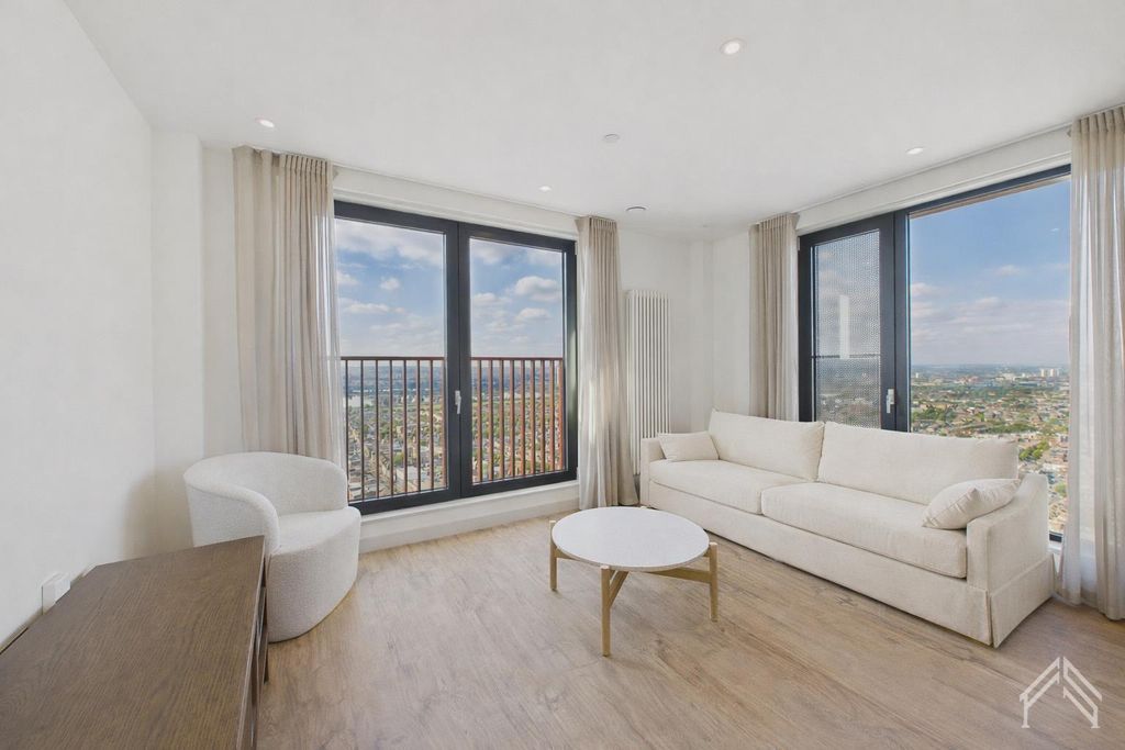 Property photo 1 of 13 1.Png