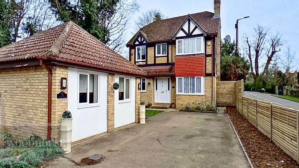 Property photo 1 of 35
