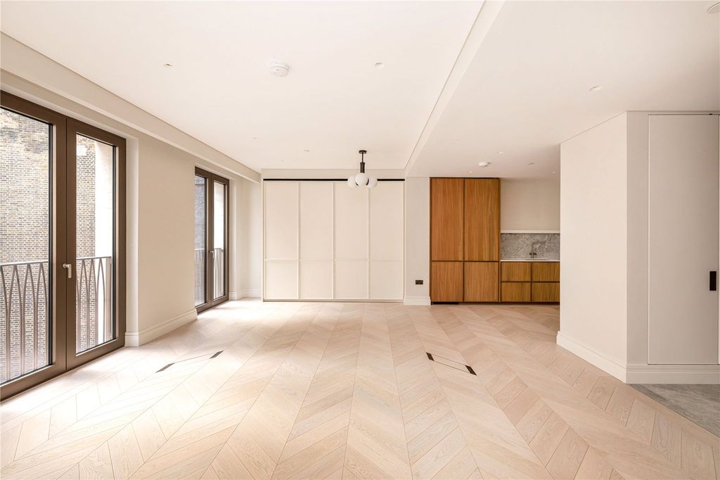 Property photo 2 of 7 Picture 2