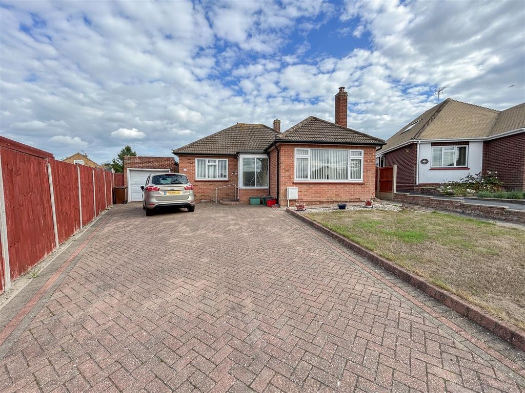 Property photo 1 of 18 Outside Front
