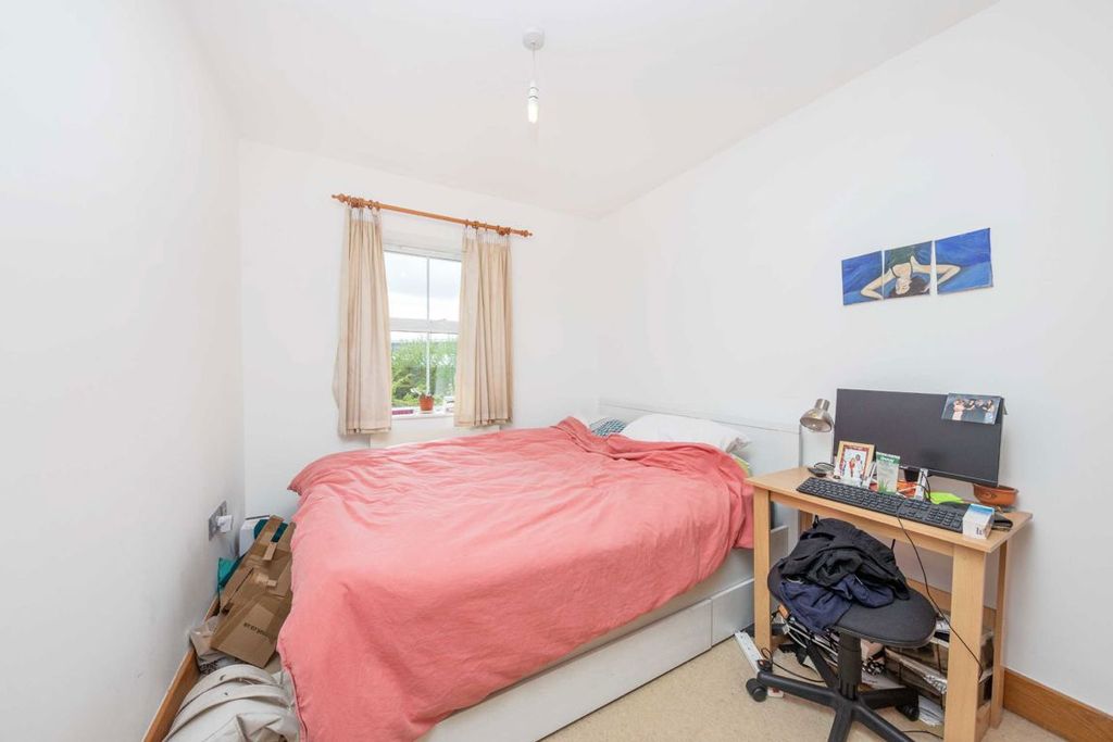 Property photo 3 of 3