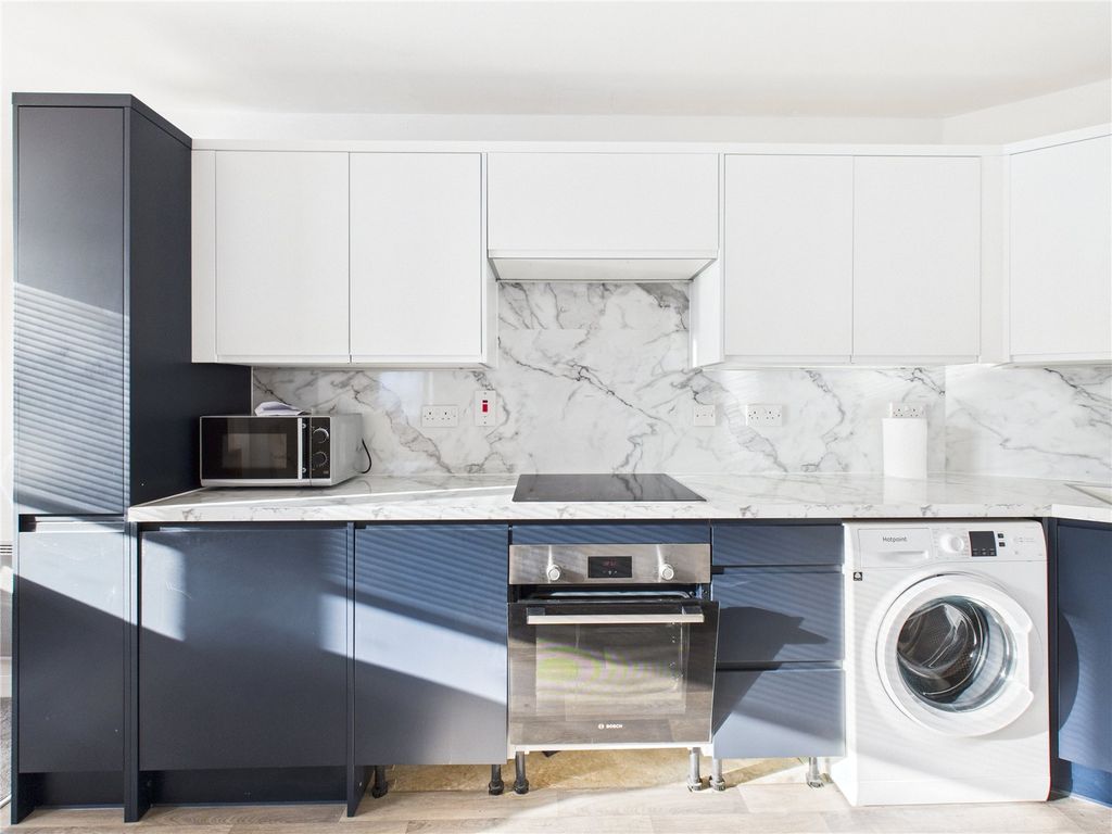 Property photo 3 of 10 Picture No. 09