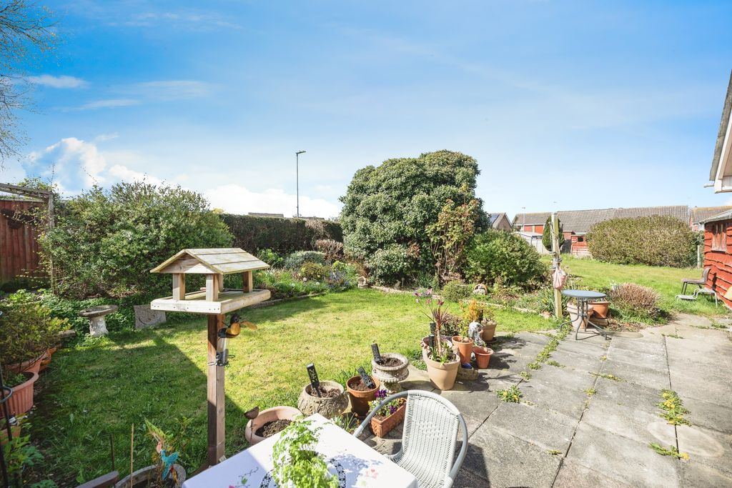 Property photo 2 of 16
