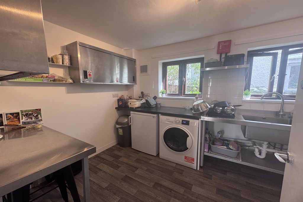Property photo 2 of 11 Other