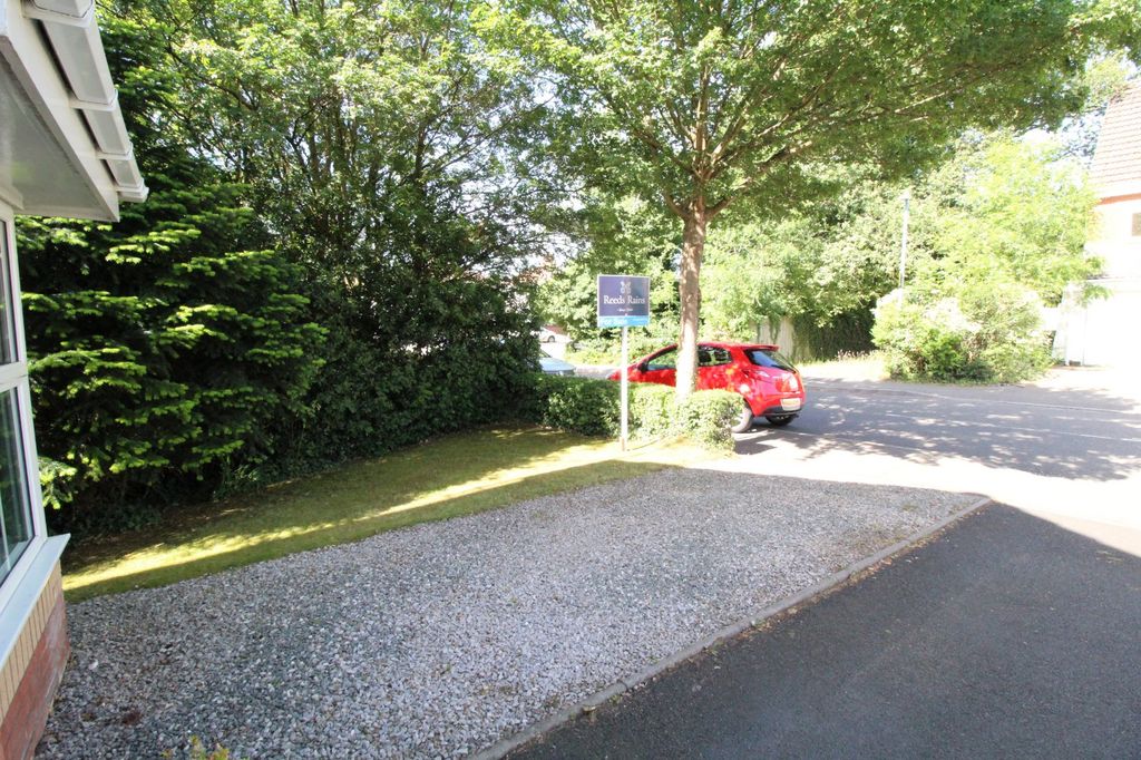 Property photo 2 of 26 Front