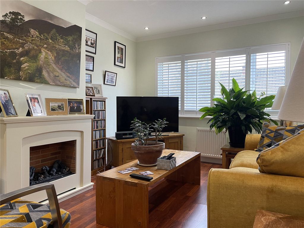 Property photo 2 of 19 Picture No. 02
