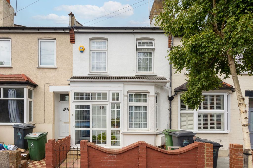 Property photo 1 of 16