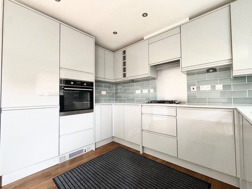 Property photo 3 of 16 Picture No. 49