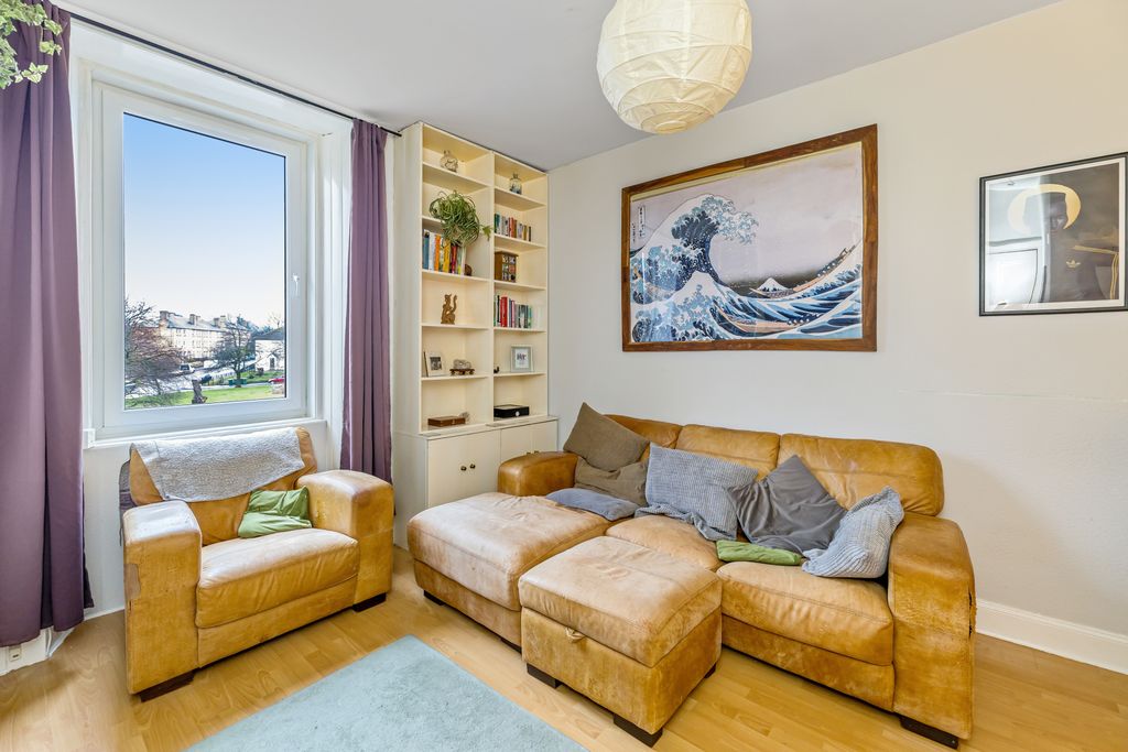 Property photo 2 of 17 Property Image 2