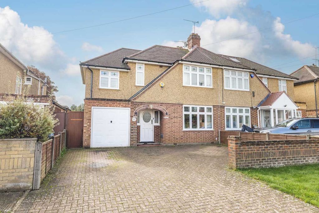 Property photo 1 of 13