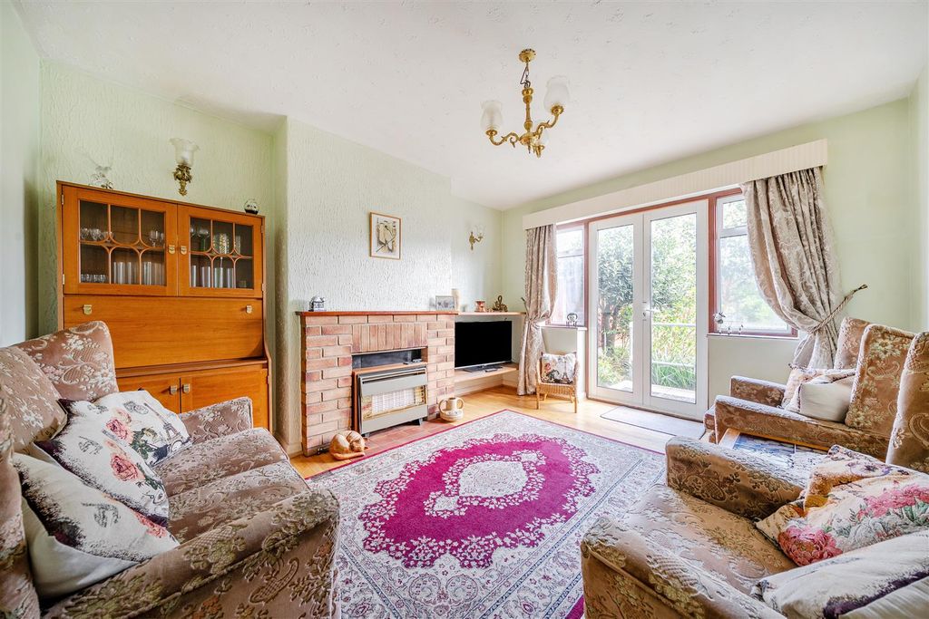 Property photo 2 of 12 1275999 (2).Jpg