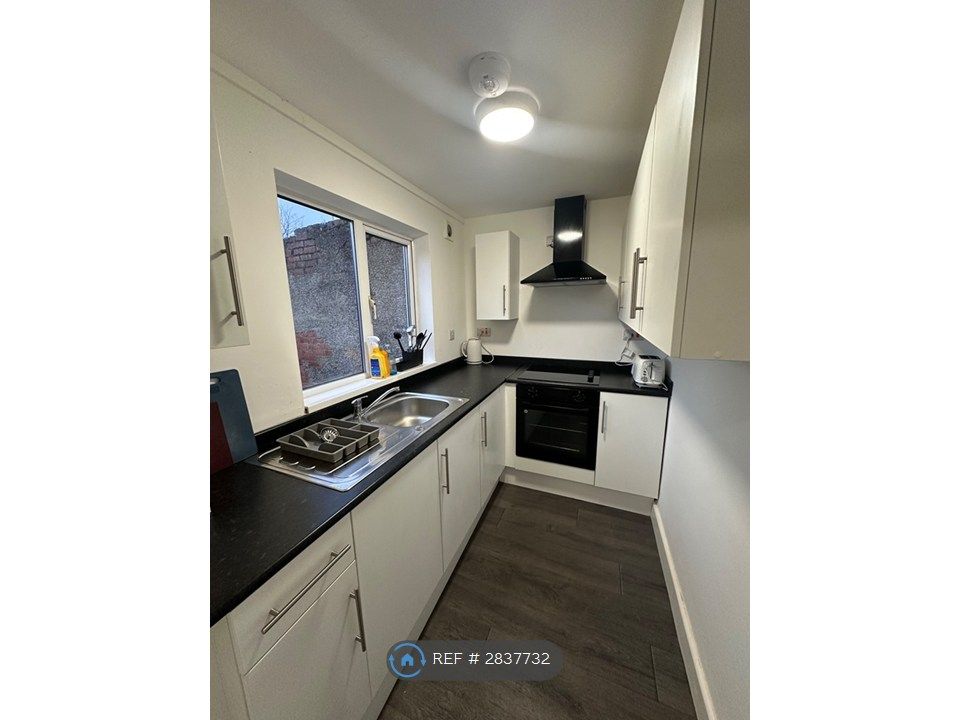Property photo 2 of 4