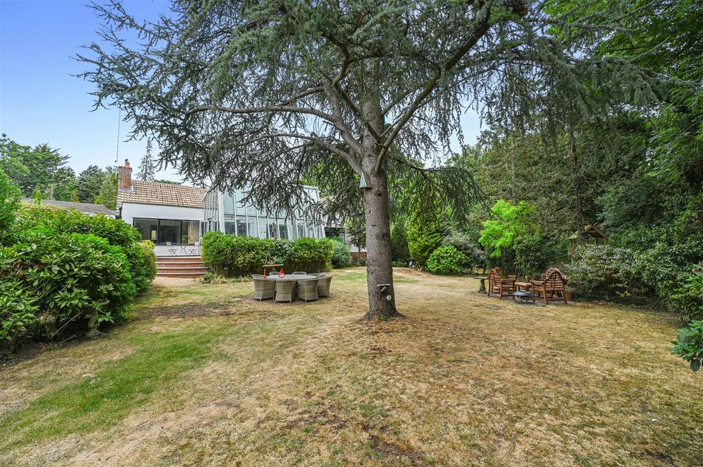 Property photo 3 of 34 Ol-Sheri-67Horsecroftroad-47.Jpg
